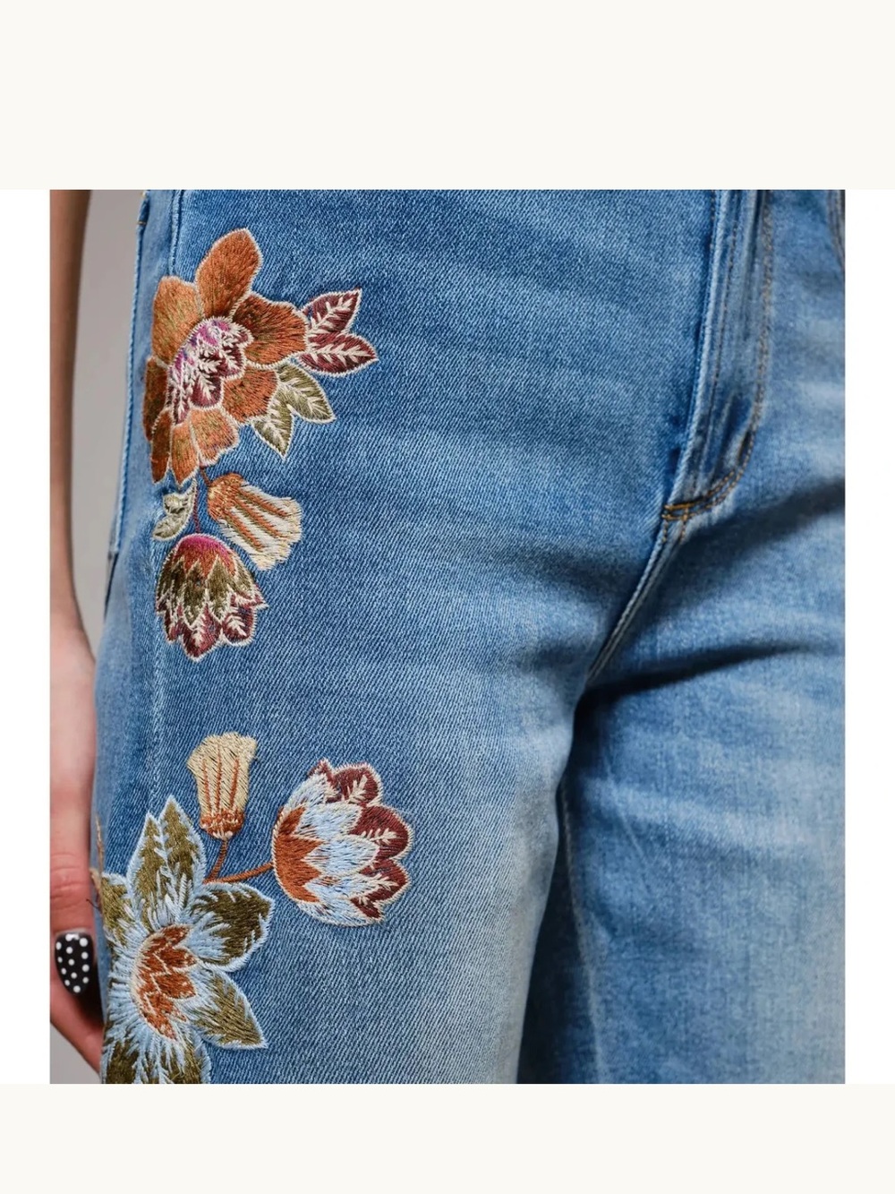 DRIFTWOOD Charlee Embroidered Jeans NWT - Picture 4 of 7